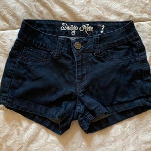 DENIM SHORTS